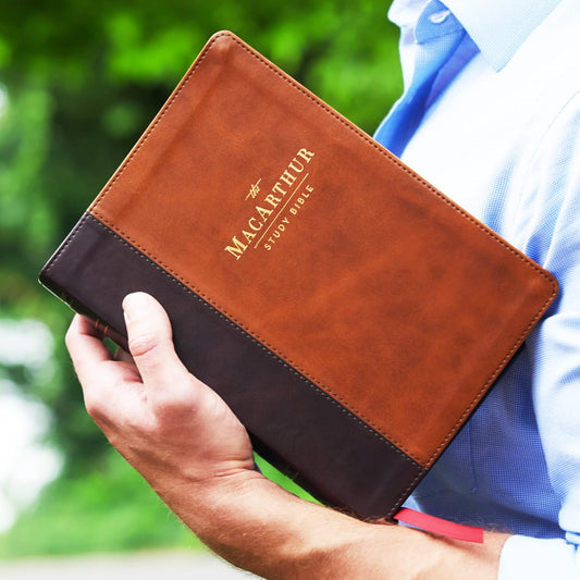 McArthur ESV Study Bible Review: The BEST Bible out there!